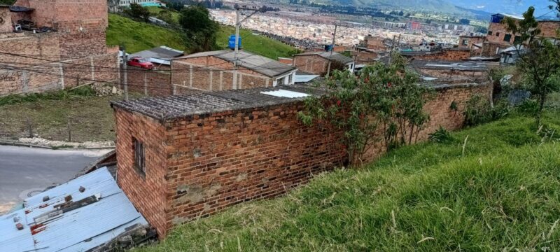 VENDO CASA LOTE - BARRIO COCLIES ZIPAQUIRÁ