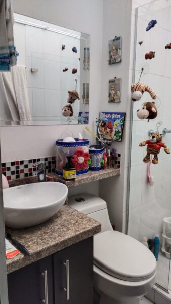 VENDO CASA - CONJUNTO BOSQUES DE COGUA