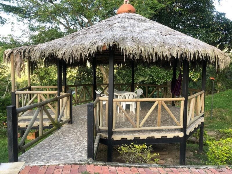 VENDO CASA CAMPESTRE - LA VEGA CUNDINAMARCA