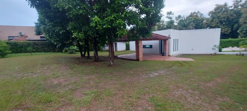 Se vende Casa Quinta - Cármen de Apicalá